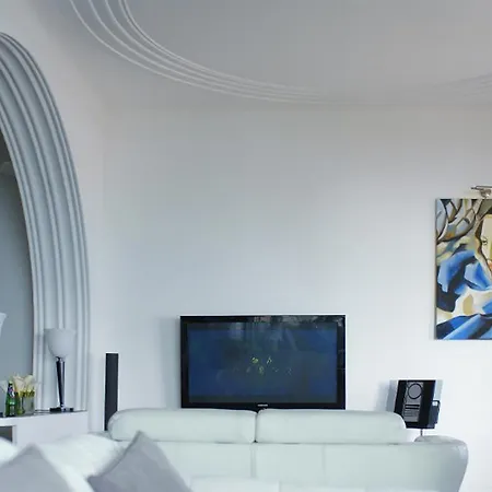 Promenade Apartment